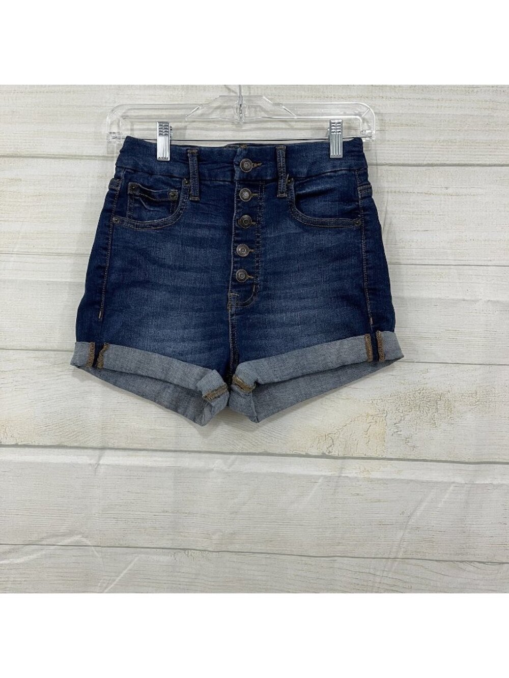 Aeropostale Button Fly High Rise Curvy Cuffed Hem Shorts